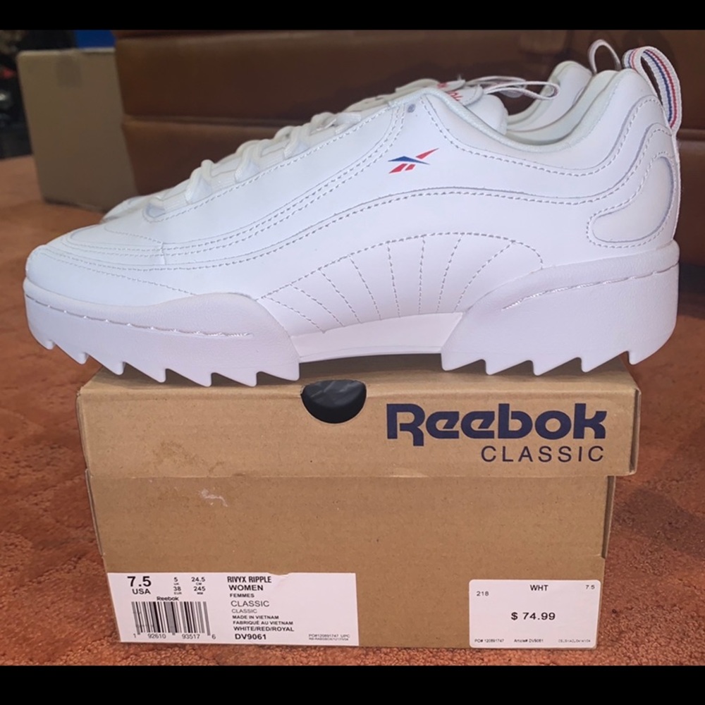 Women Reebok Ripple Classic USA 7.5